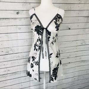 Victoria secret white chemise slip